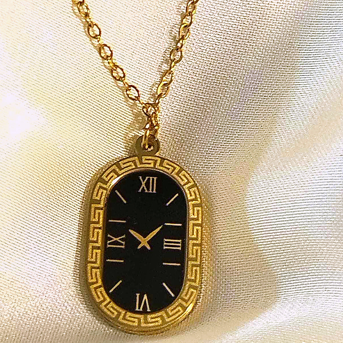 Alora Necklace – Gold Plated Roman Numeral Pendant